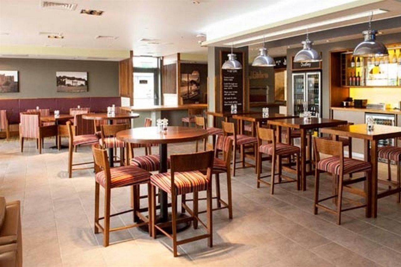 Premier Inn Dudley Town Centre Esterno foto